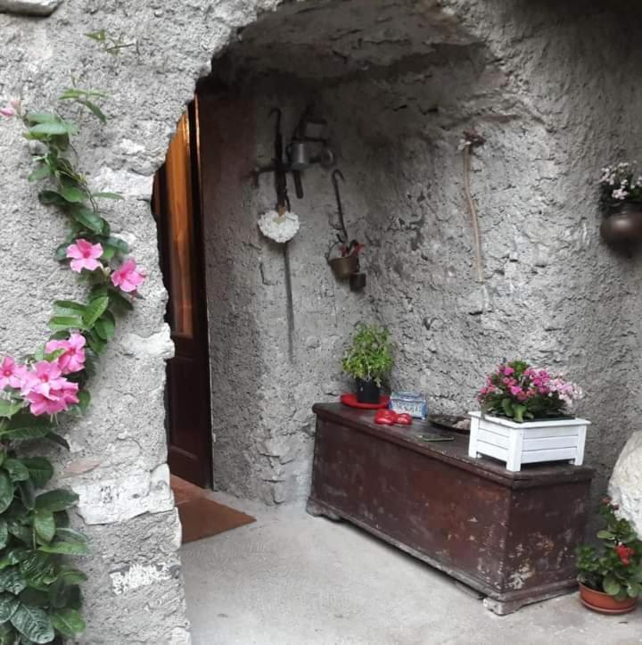 Hotel Casa Lidia Tignale Zewnętrze zdjęcie